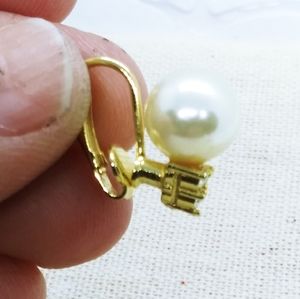 Vintage Pearl Earrings